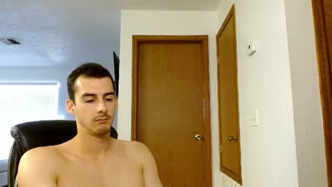 Snapshot of biggerbradd chatting on 08/03/26, 06:00 biggerbradd online show from 08/03/26, 06:00