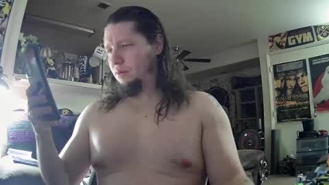 biggerisbetter21 online show from 01/05/25, 08:43