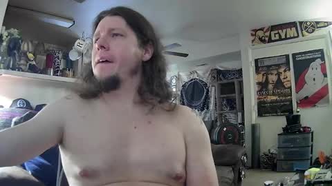 biggerisbetter21 online show from 01/12/25, 09:08