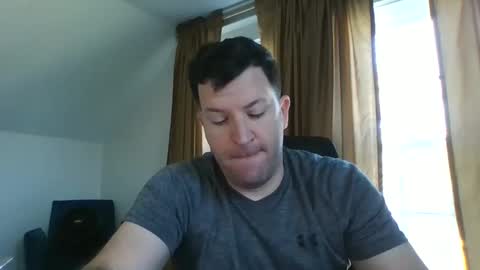 BiggestBallsOnChatr online show from 12/14/25, 07:29