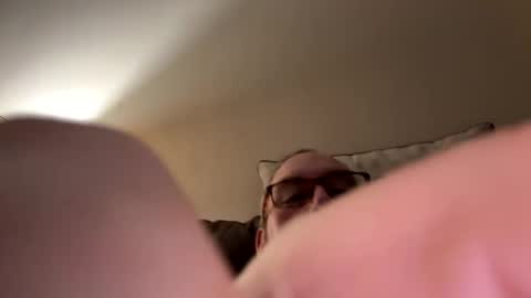 Snapshot of biggloves4bighands chatting on 09/23/25, 09:40 biggloves4bighands online show from 09/23/25, 09:40