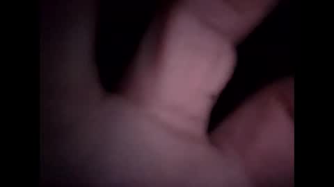 Snapshot of bigguunn chatting on 10/22/25, 12:05 bigguunn online show from 10/22/25, 12:05