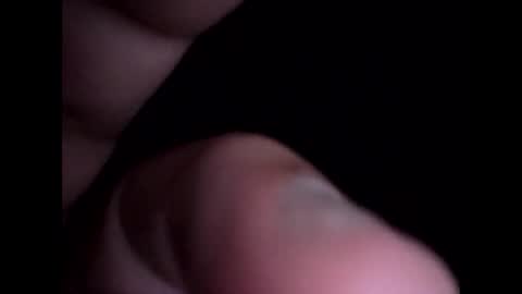 Snapshot of bigguunn chatting on 11/18/25, 11:47 bigguunn online show from 11/18/25, 11:47