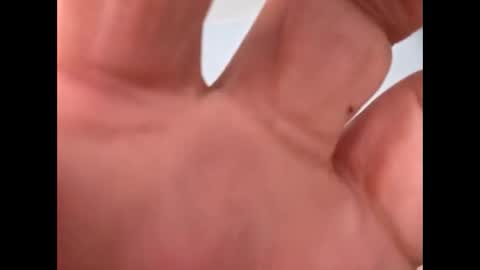 Snapshot of bigguunn chatting on 11/23/25, 08:30 bigguunn online show from 11/23/25, 08:30