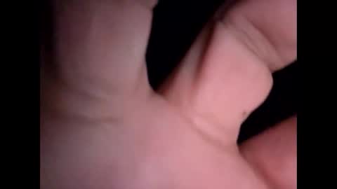 Snapshot of bigguunn chatting on 01/11/26, 07:35 bigguunn online show from 01/11/26, 07:35