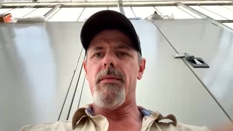 biggymemo69 online show from 12/01/25, 05:29