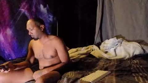 Snapshot of bighardcock989 chatting on 11/18/25, 11:03 bighardcock989 online show from 11/18/25, 11:03