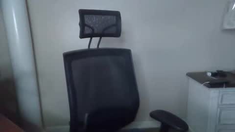 Snapshot of bigheadsoldier chatting on 05/01/26, 03:44 bigheadsoldier online show from 05/01/26, 03:44