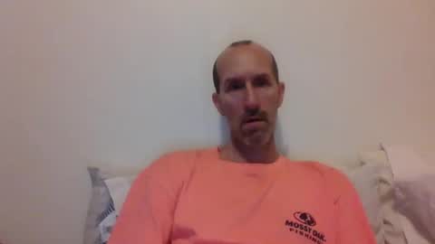 Snapshot of bighugemouthful chatting on 12/23/24, 04:44 Chaz online show from 12/23/24, 04:44