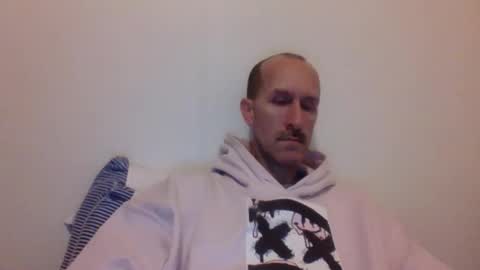 Snapshot of bighugemouthful chatting on 01/09/25, 05:34 Chaz online show from 01/09/25, 05:34