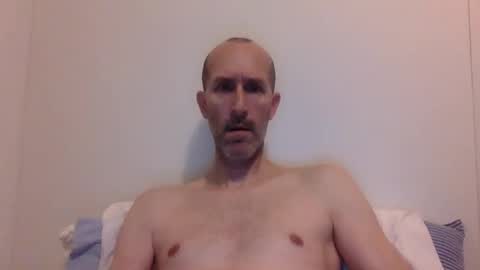 Snapshot of bighugemouthful chatting on 02/13/25, 02:01 Chaz online show from 02/13/25, 02:01