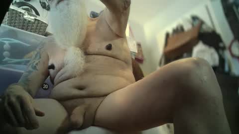 bigjeff01 online show from 09/29/25, 03:28