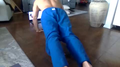 bigjoed233 online show from 01/18/26, 03:38