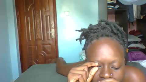 pretty online show from 02/21/26, 11:33