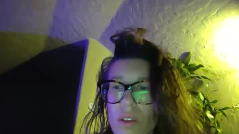 Snapshot of bigkitties69 chatting on 11/11/25, 08:47 Bigkitties online show from 11/11/25, 08:47