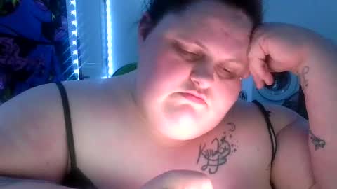 bigmama91 online show from 10/20/25, 01:00