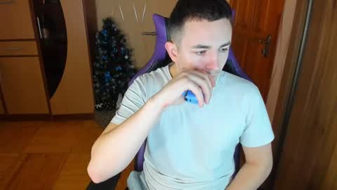 Snapshot of bigmark03 chatting on 02/13/25, 10:23 BigMark03 online show from 02/13/25, 10:23