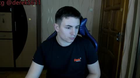 Snapshot of bigmark03 chatting on 12/16/25, 01:27 BigMark03 online show from 12/16/25, 01:27