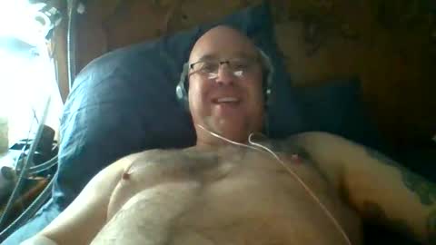 bigmike197167 online show from 11/12/25, 04:46