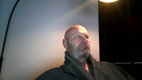 Snapshot of bigmike3339 chatting on 12/04/24, 07:50 bigmike3339 online show from 12/04/24, 07:50
