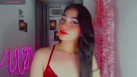 kiaaannaaaa online show from 04/23/26, 01:51