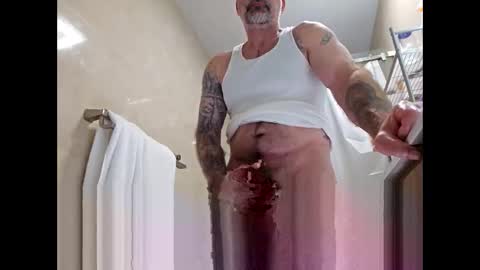 Snapshot of bignick850717520 chatting on 11/02/25, 03:09 bignick850717520 online show from 11/02/25, 03:09