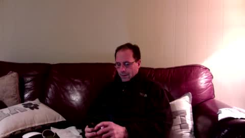 Snapshot of bignjakd6 chatting on 01/10/25, 06:20 CumCMe online show from 01/10/25, 06:20