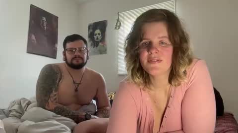 mamaandpapapump online show from 02/03/25, 04:52