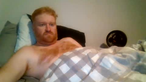 Snapshot of bigred92899 chatting on 07/16/26, 02:28 bigred92899 online show from 07/16/26, 02:28