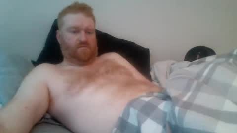 Snapshot of bigred92899 chatting on 07/26/26, 04:47 bigred92899 online show from 07/26/26, 04:47