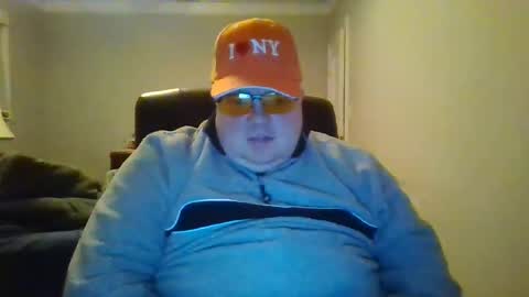 Snapshot of bigred_nyc chatting on 01/25/25, 04:02 Big Red online show from 01/25/25, 04:02
