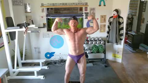 Snapshot of bigredmachine25 chatting on 07/27/26, 04:03 Jarvis online show from 07/27/26, 04:03