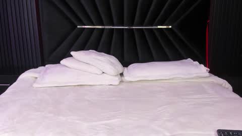 Zayra online show from 09/18/25, 07:10