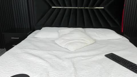 Zayra online show from 09/25/25, 07:12