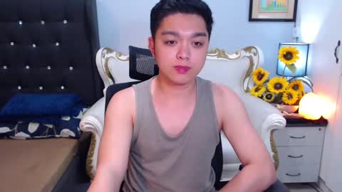 Snapshot of bigshowforyouxx chatting on 03/02/25, 02:00 Jay online show from 03/02/25, 02:00
