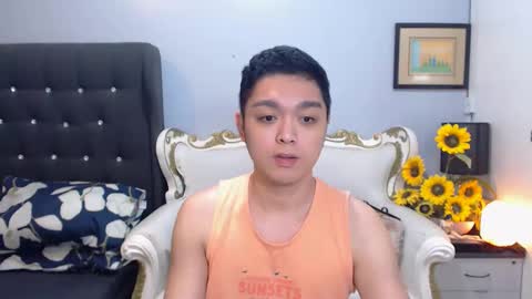 Snapshot of bigshowforyouxx chatting on 09/22/25, 05:15 Jay online show from 09/22/25, 05:15