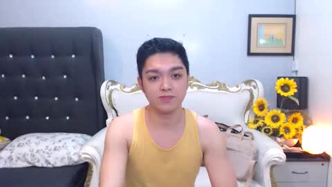 Snapshot of bigshowforyouxx chatting on 10/01/25, 03:07 Jay online show from 10/01/25, 03:07