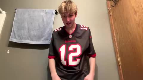 bigskinnyboyshh online show from 12/09/24, 10:22