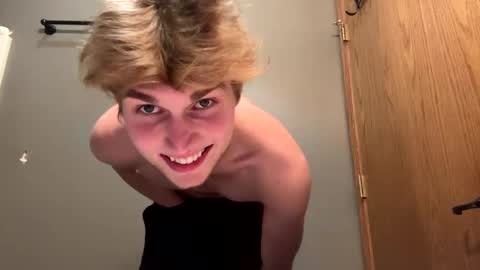 bigskinnyboyshh online show from 01/02/25, 03:48