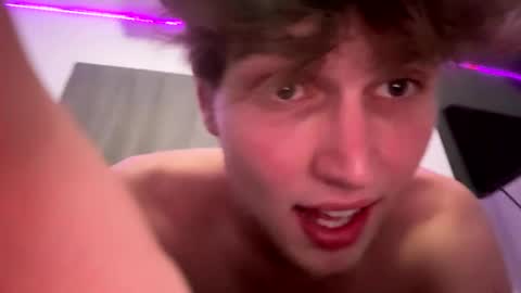 bigskinnyboyshh online show from 01/03/25, 08:32