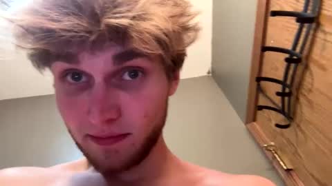 bigskinnyboyshh online show from 01/15/25, 04:25