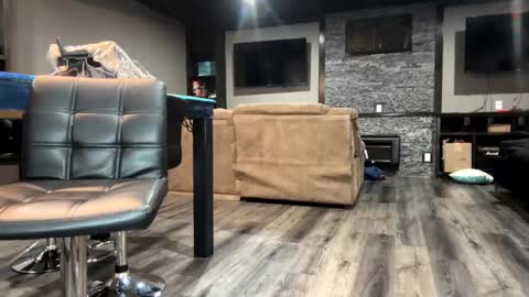 bigskinnyboyshh online show from 02/03/25, 10:00