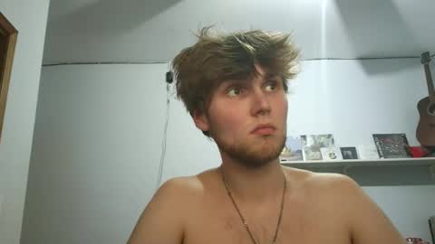 bigskinnyboyshh online show from 03/10/26, 12:04