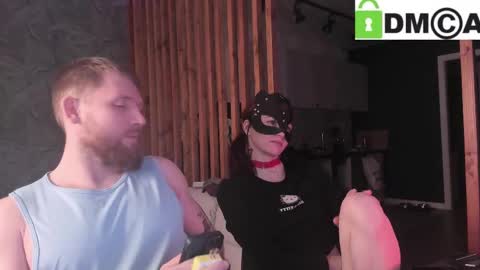 bigsmall_couple online show from 01/28/25, 08:04