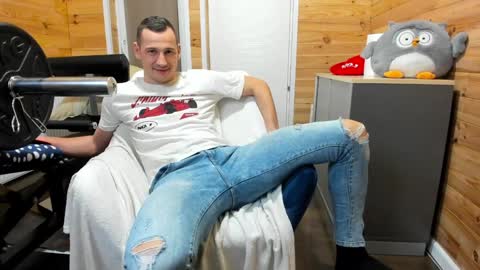 Snapshot of bigsshark chatting on 01/10/25, 04:20 bigsshark online show from 01/10/25, 04:20