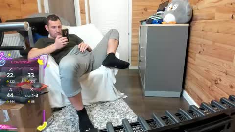 Snapshot of bigsshark chatting on 12/02/25, 09:54 bigsshark online show from 12/02/25, 09:54