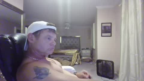 Snapshot of bigsteve24cm chatting on 06/25/26, 09:36 bigsteve24cm online show from 06/25/26, 09:36