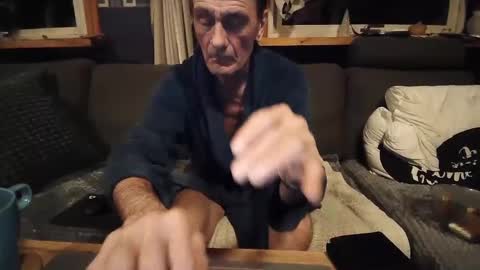 Snapshot of bigswe1 chatting on 01/30/25, 04:37 bigswe1 online show from 01/30/25, 04:37
