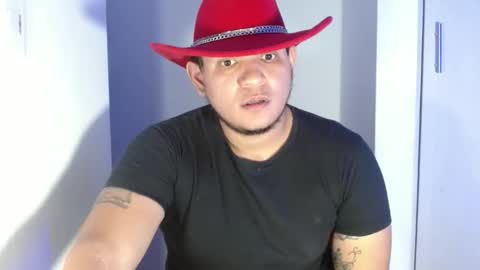 Snapshot of bigthick_blackcock chatting on 06/02/26, 08:05 MANUEL online show from 06/02/26, 08:05