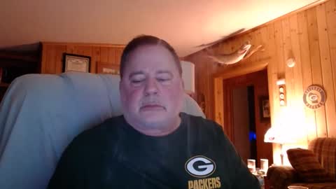 Snapshot of bigthicksatisfying2 chatting on 12/01/24, 10:43 bigthicksatisfying2 online show from 12/01/24, 10:43